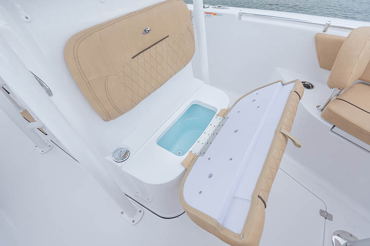 2019 Sportsman Open 242 Center Console Boat