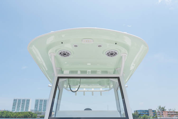 2019 Sportsman Open 282 Center Console Boat