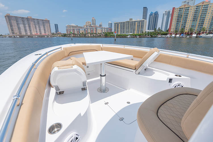 2019 Sportsman Open 282 Center Console Boat