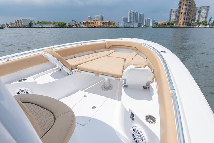 2019 Sportsman Open 282 Center Console Boat