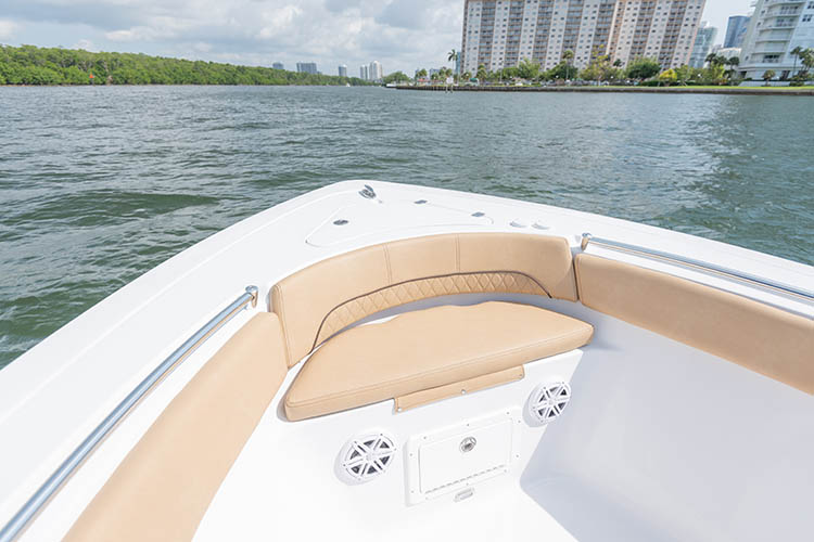 2019 Sportsman Open 282TE Tournament Edition Center Console Boat
