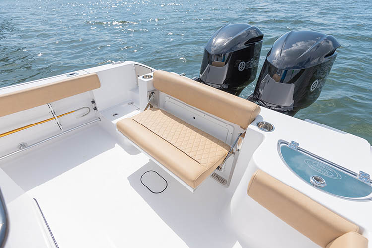 2019 Sportsman Open 282TE Tournament Edition Center Console Boat