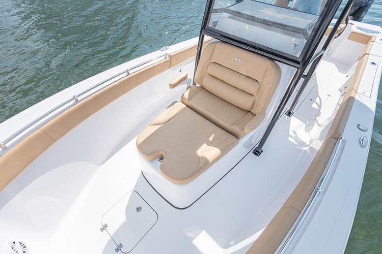 2019 Sportsman Open 282TE Tournament Edition Center Console Boat