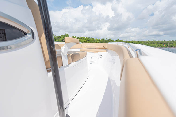 2019 Sportsman Open 282TE Tournament Edition Center Console Boat