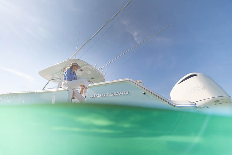 2019 Sportsman Open 312 Center Console Boat
