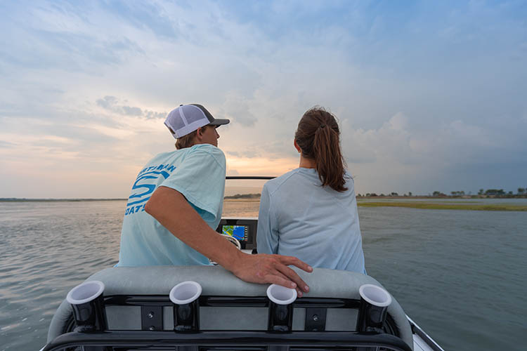 2019 Sportsman Tournament 214 Bay Boat