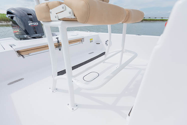 2019 Sportsman Tournament 234 Bay Boat