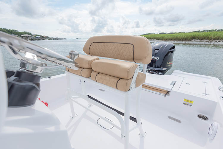2019 Sportsman Tournament 234 Bay Boat