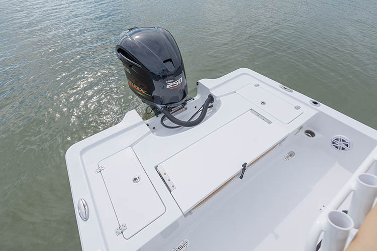 2019 Sportsman Tournament 234 Bay Boat