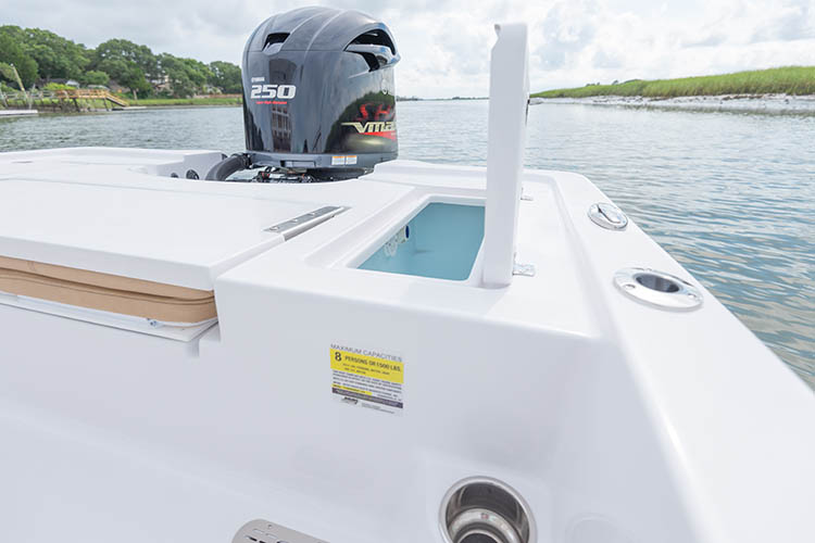 2019 Sportsman Tournament 234 Bay Boat
