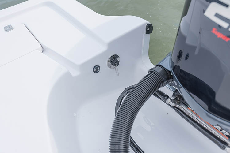 2019 Sportsman Tournament 234 Bay Boat