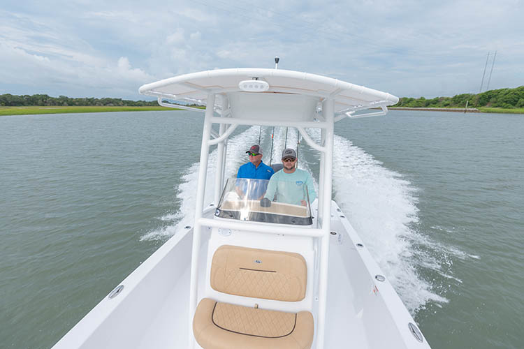2019 Sportsman Tournament 234 Bay Boat
