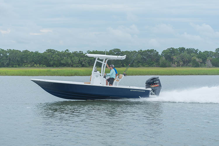 2019 Sportsman Tournament 234 Bay Boat