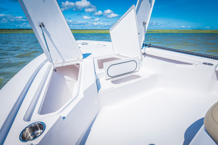 2018 Sportsman Tournament 214 Center Console Bay Boat