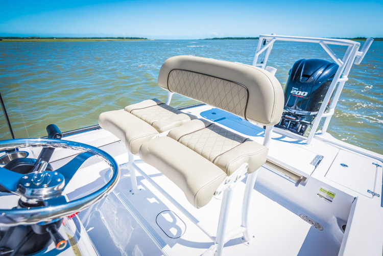 2018 Sportsman Tournament 214 Center Console Bay Boat