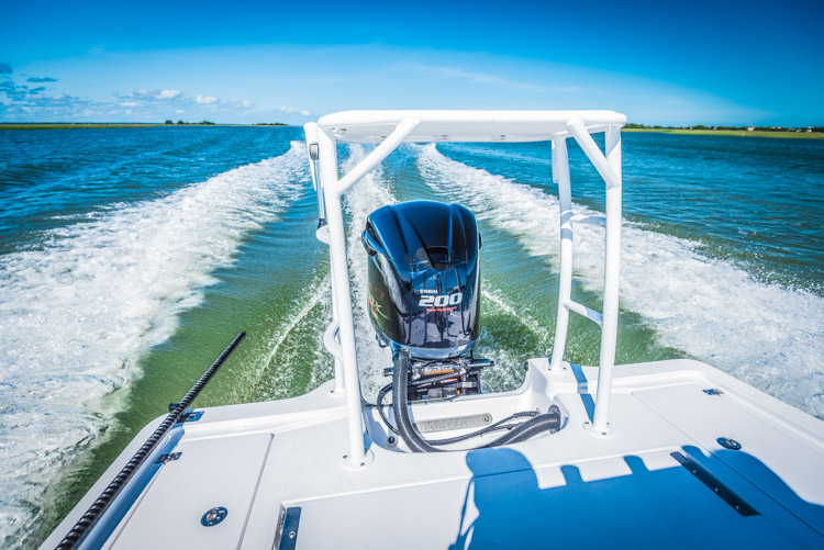 2018 Sportsman Tournament 214 Center Console Bay Boat