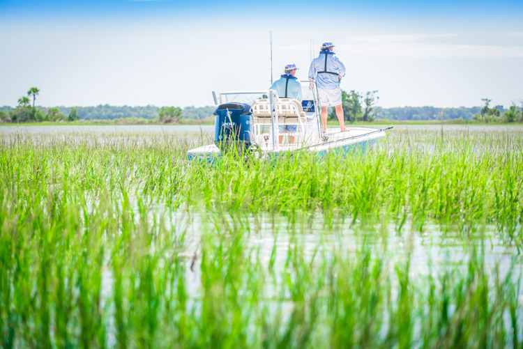2018 Sportsman Tournament 214 Center Console Bay Boat