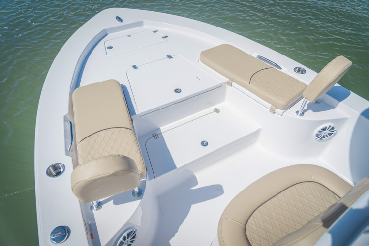 2018 Sportsman Masters 227 Center Console Bay Boat