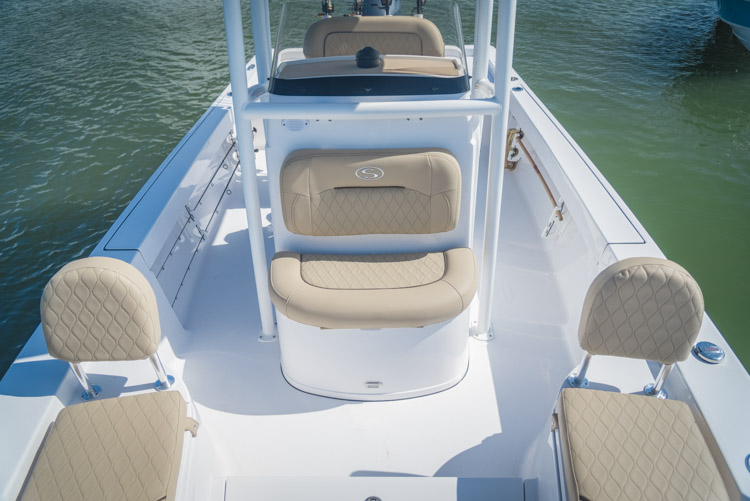 2018 Sportsman Masters 227 Center Console Bay Boat