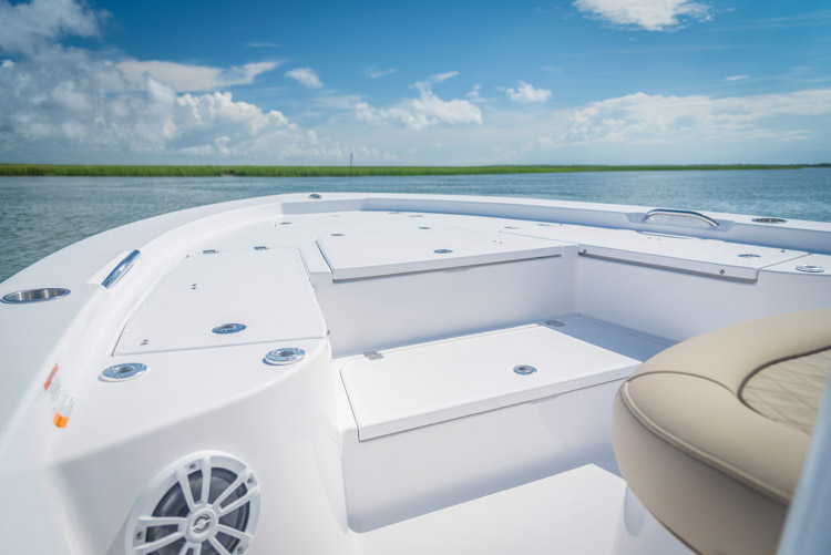 2018 Sportsman Masters 227 Center Console Bay Boat