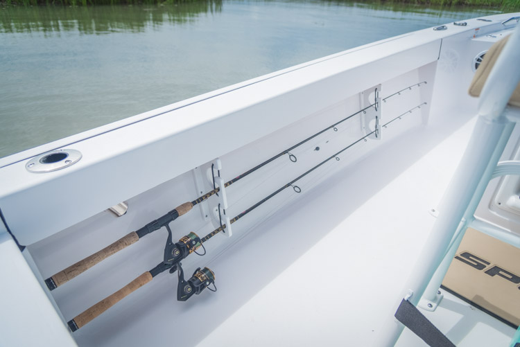 2018 Sportsman Masters 227 Center Console Bay Boat