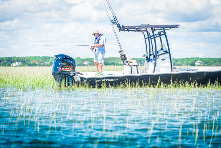2018 Sportsman Tournament 234 Center Console Bay Boat
