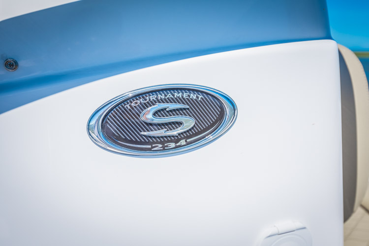 2018 Sportsman Tournament 234 Center Console Bay Boat