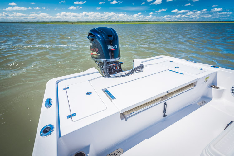 2018 Sportsman Tournament 234 Center Console Bay Boat