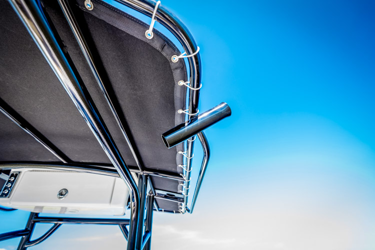 2018 Sportsman Tournament 234 Center Console Bay Boat