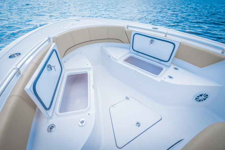 2018 Sportsman Open 242 Center Console Boat