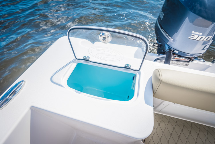 2018 Sportsman Open 242 Center Console Boat