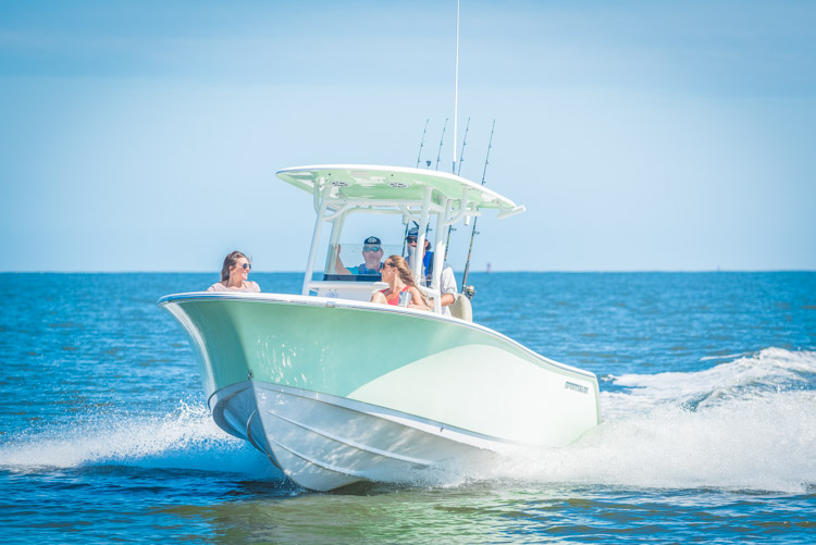 2018 Sportsman Open 242 Center Console Boat