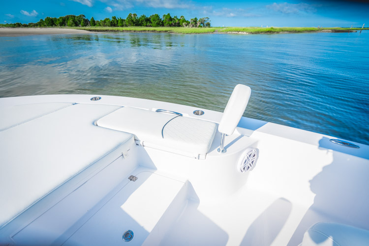 2018 Sportsman Masters 247 Center Console Bay Boat