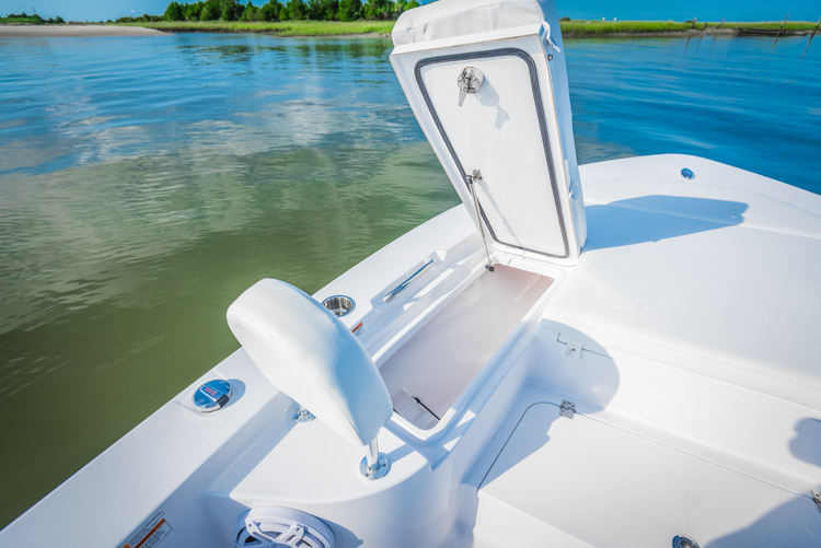 2018 Sportsman Masters 247 Center Console Bay Boat