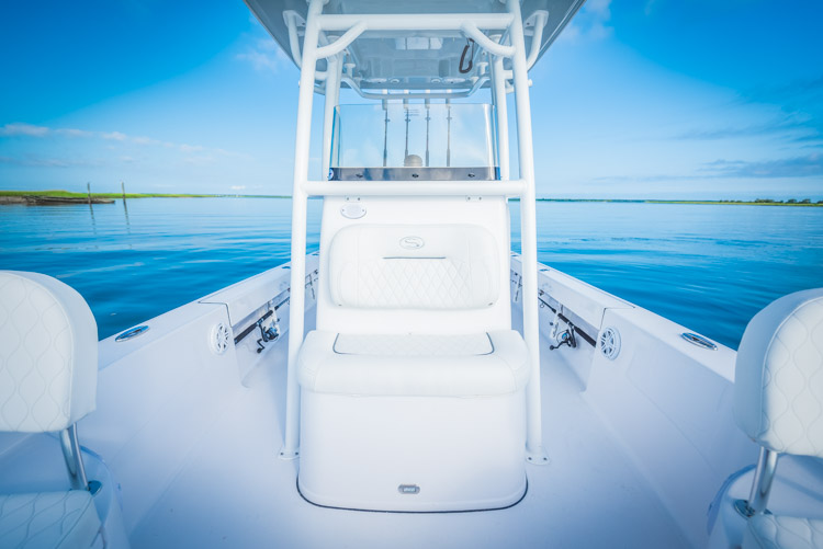 2018 Sportsman Masters 247 Center Console Bay Boat