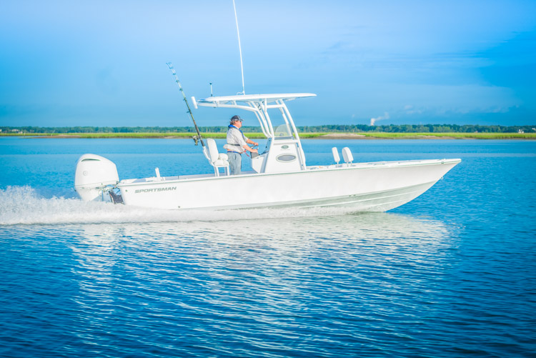 2018 Sportsman Masters 247 Center Console Bay Boat