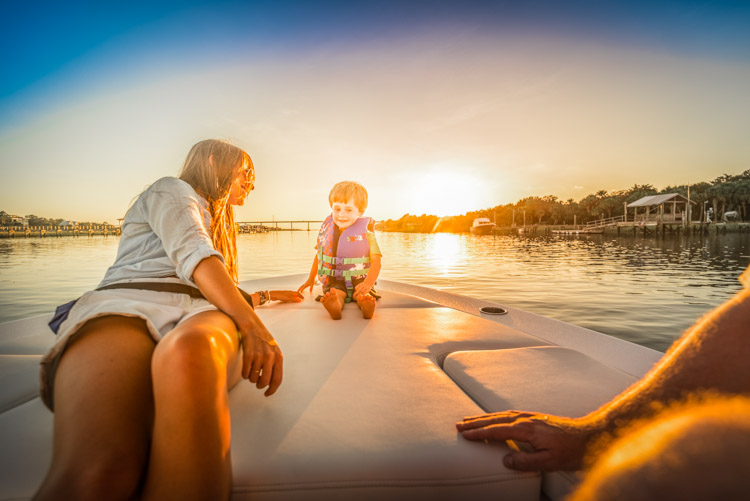 2018 Sportsman Masters 247 Center Console Bay Boat