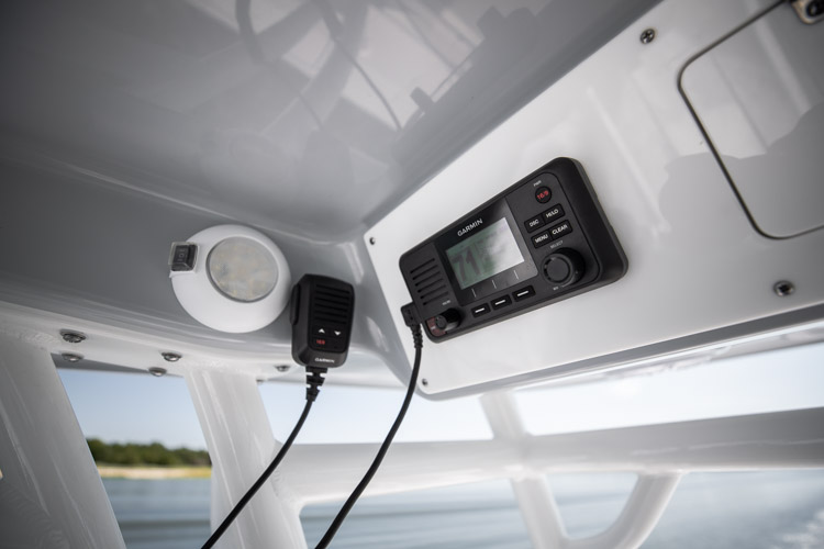 Detail image of Garmin VHF 110 Radio w/ Antenna