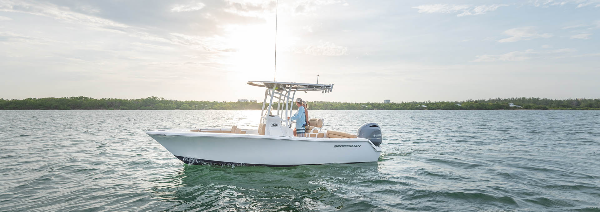 Main image of the Heritage 211 Center Console.
