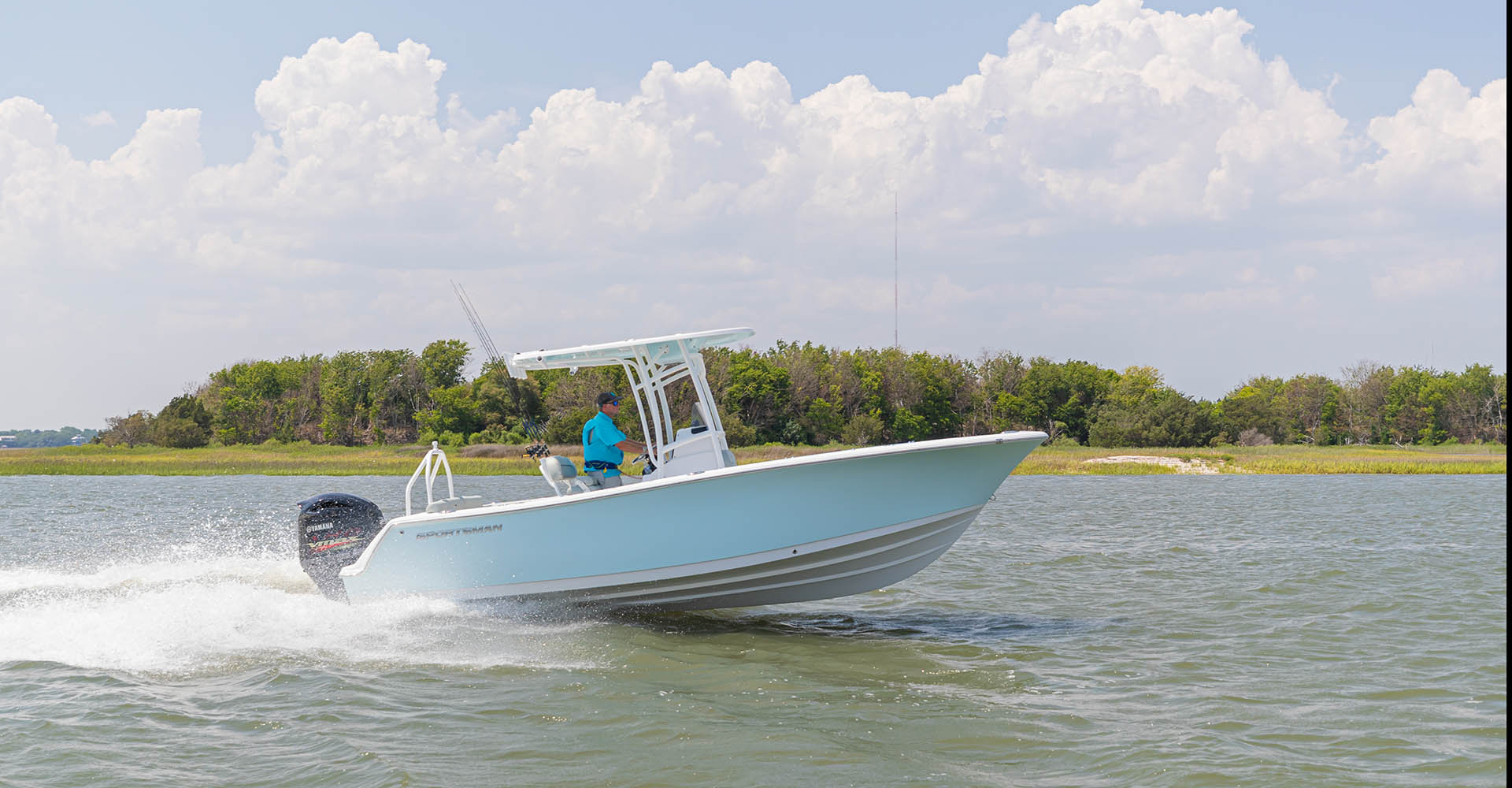 Main image of the Heritage 231 Center Console.