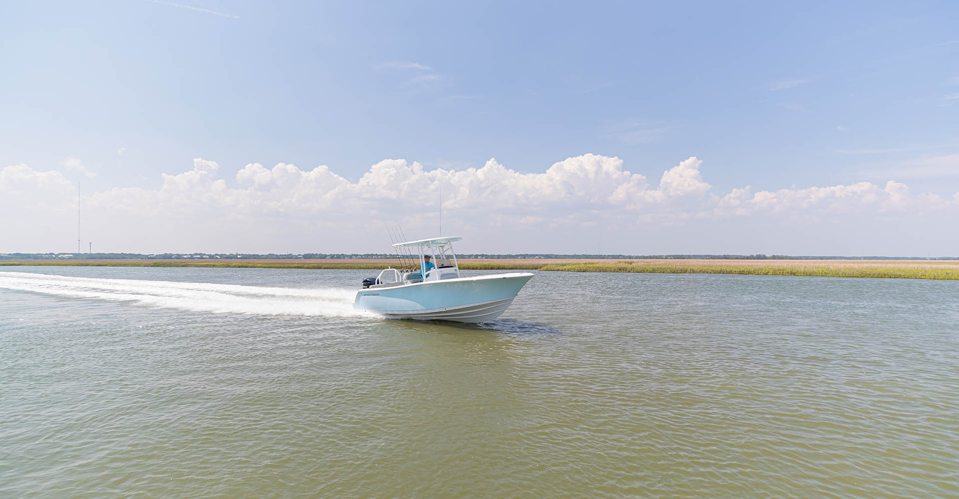 Main image of the Heritage 231 Center Console.