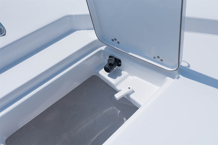 Detail image of Trolling Motor Plug & Harness