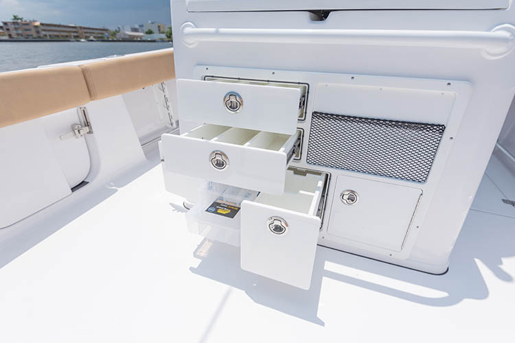 Detail image of Fiberglass Leaning Post w/ Built-In Tackle Center & Sink
