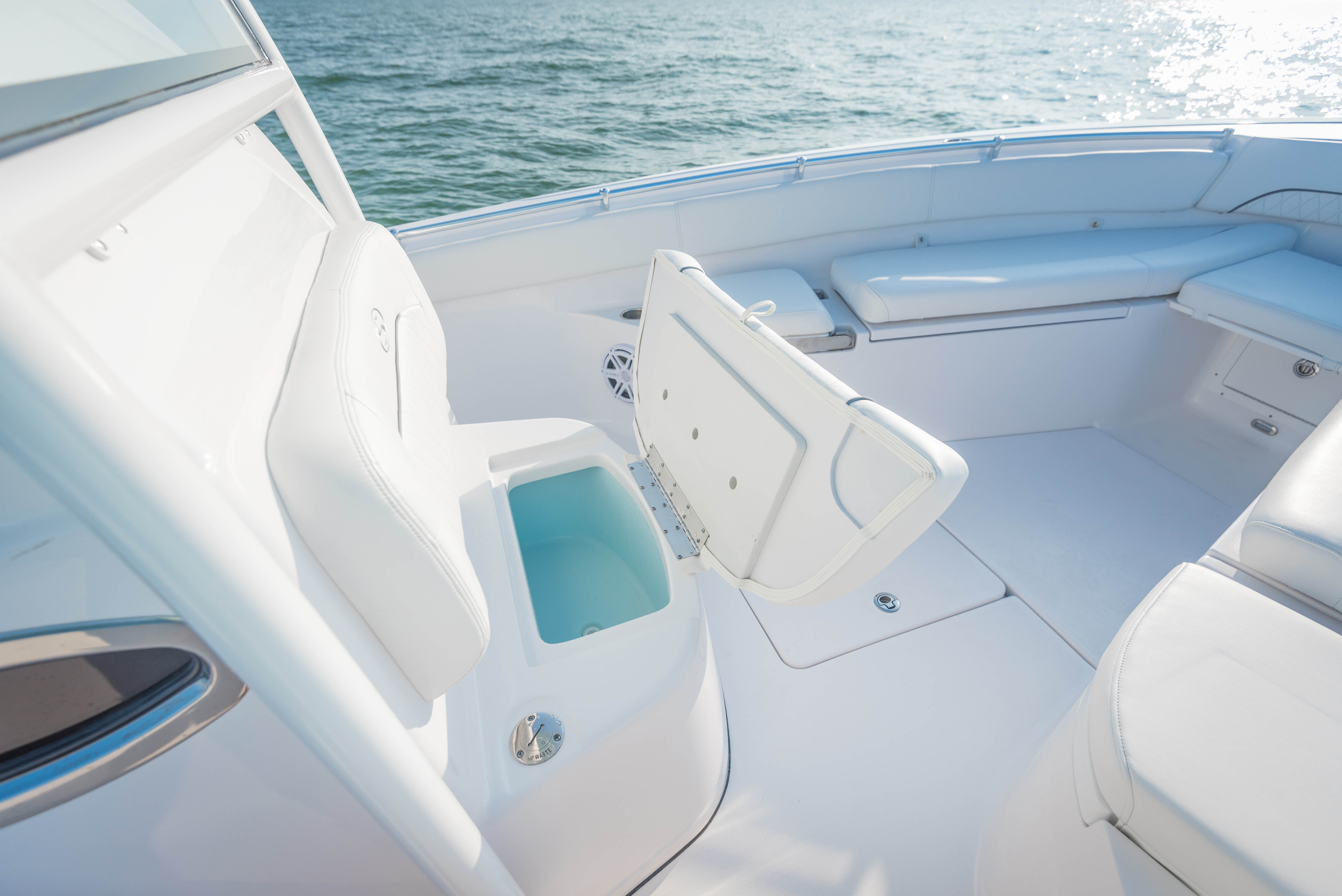 Open 282 Center Console Sportsman Boats