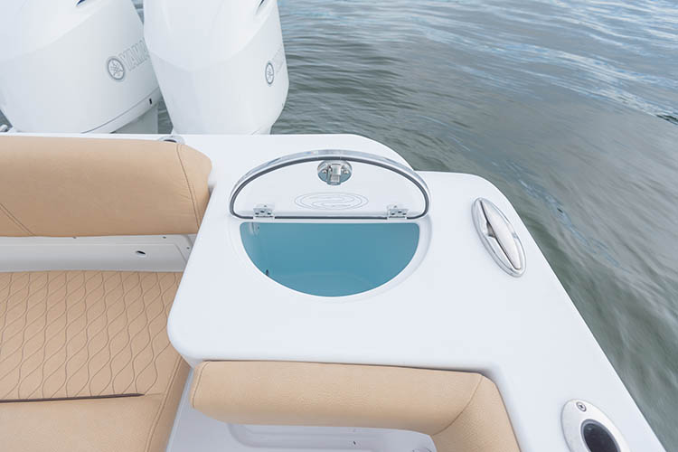 Open 312 Center Console · Features Sportsman Boats