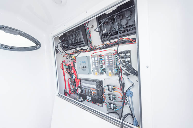 Detail image of SeaStar Maximus Digital Switching System