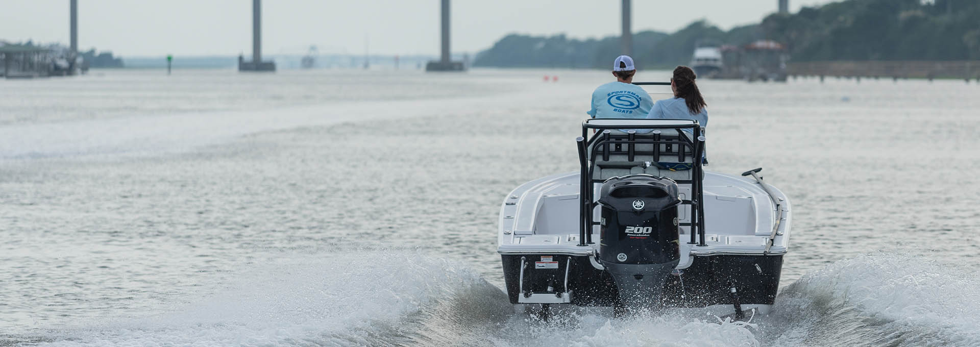 Main image of the Tournament 214 Bay Boat.