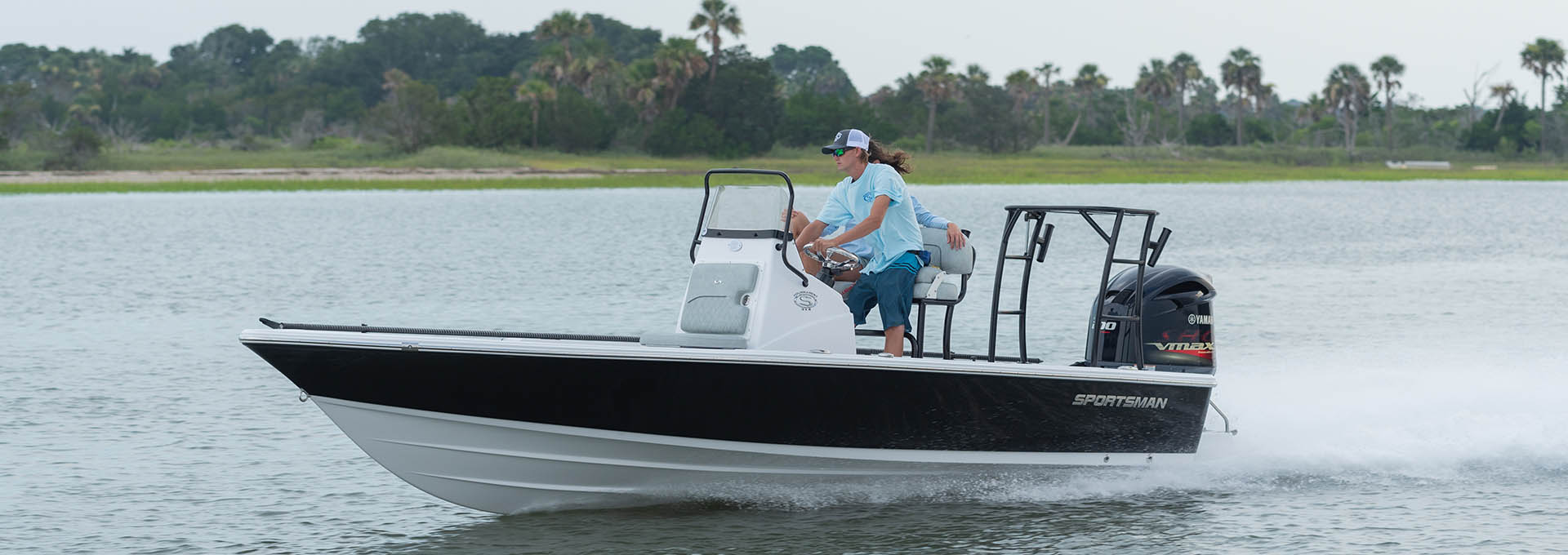 Main image of the Tournament 214 Bay Boat.