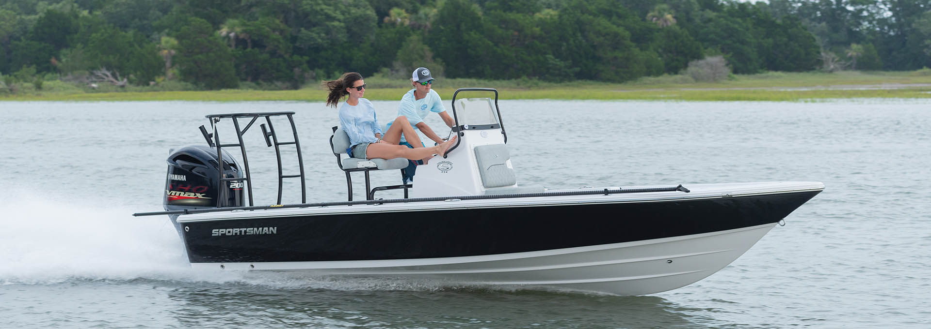 Main image of the Tournament 214 Bay Boat.