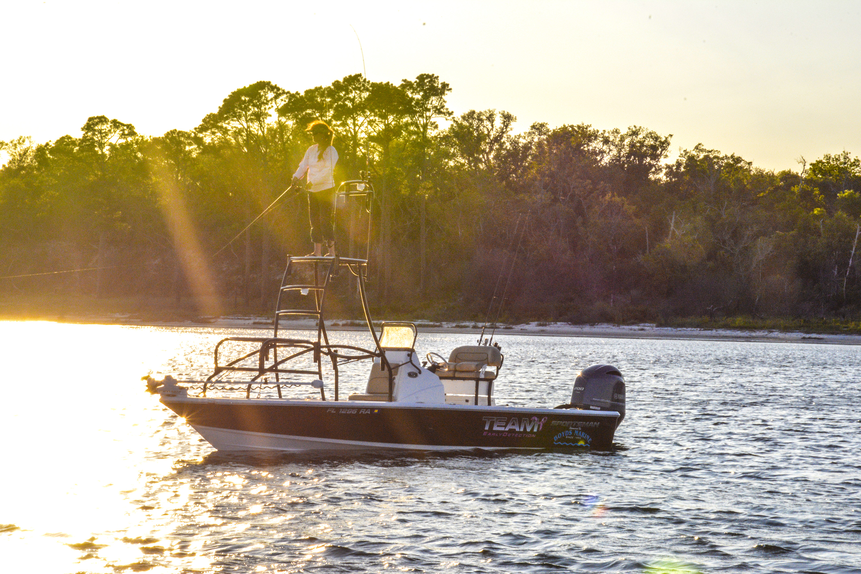 Sportsman Boats sponsors Captain Hallie Burnett of Team Early Detection